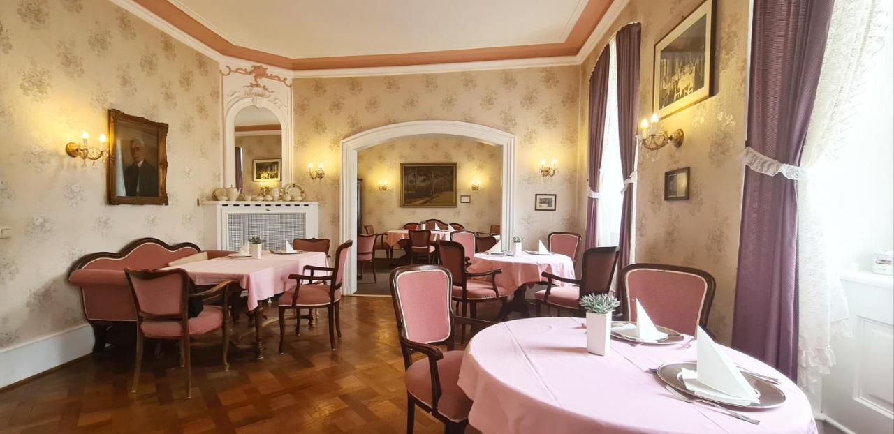 Historisches Hotel Zum Schwan Bad Karlshafen Eksteriør bilde