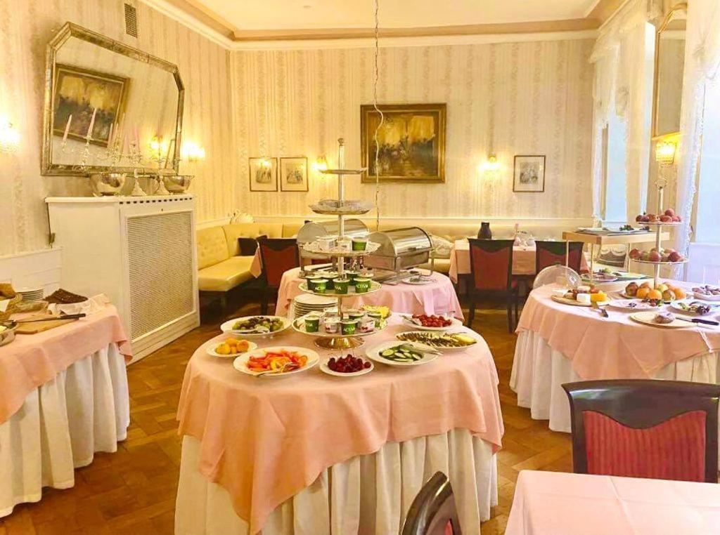 Historisches Hotel Zum Schwan Bad Karlshafen Eksteriør bilde